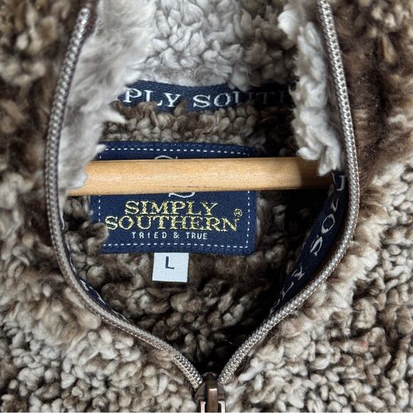 Simply Southern Faux Fur Sherpa Fleece 1/4 Zip Pullover Brown Size L - Picture 3 of 4
